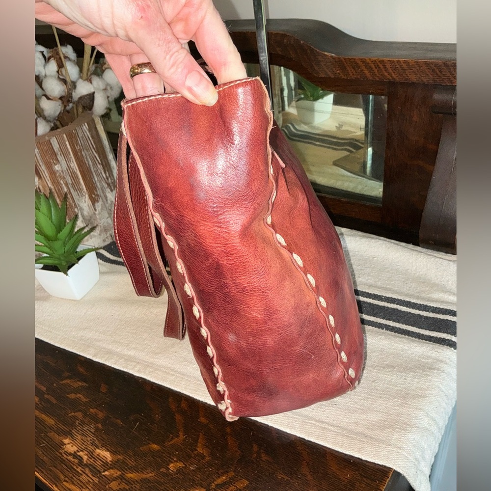 Bed Stu Leather Stevie Tote Shoulder Bag Merlot Deep Red Retail $255 - Picture 4 of 13